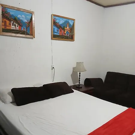 Hotel Paseo En Antigua 2